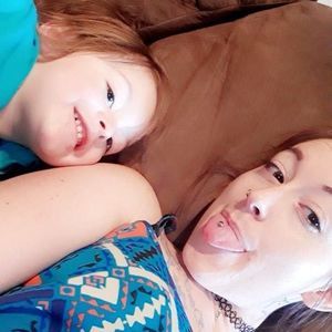 Meet your Posher, Demi